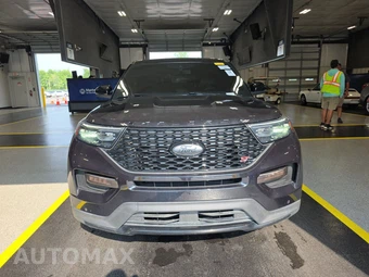 2022 Ford Explorer ST - miniatura 2