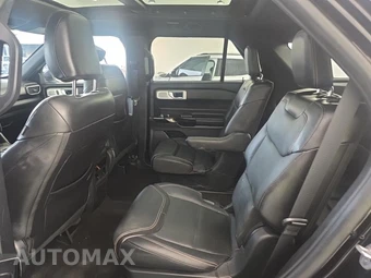 2022 Ford Explorer ST - miniatura 10