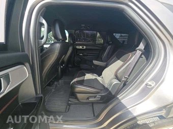 2022 Ford Explorer ST-Line - miniatura 10