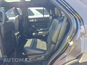 2022 Ford Explorer ST-Line - miniatura 13