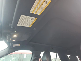 2022 Ford Explorer ST-Line - miniatura 23