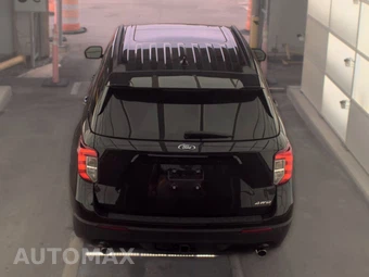 2022 Ford Explorer ST-Line - miniatura 5
