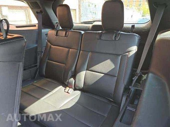 2022 Ford Explorer ST-Line - miniatura 14