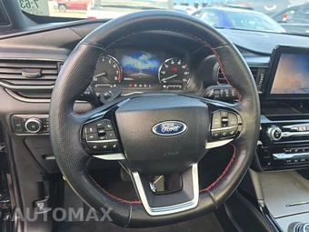 2022 Ford Explorer ST-Line – miniatura 10