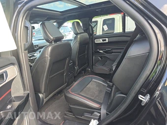 2022 Ford Explorer ST-Line – miniatura 13