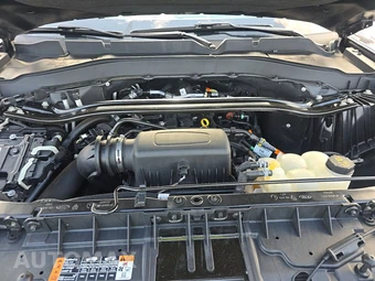 2022 Ford Explorer ST-Line – miniatura 16