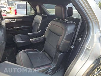 2022 Ford Explorer ST-Line - miniatura 13