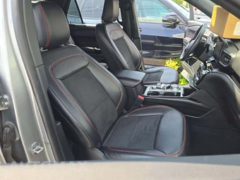 2022 Ford Explorer ST-Line - miniatura 19