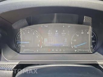 2022 Ford Explorer ST-Line - miniatura 9