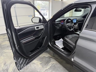 2022 Ford Explorer ST-Line - miniatura 8
