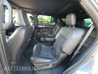 2022 Ford Explorer ST-Line - miniatura 13