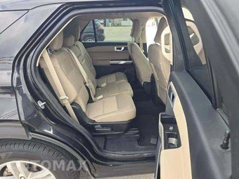 2022 Ford Explorer XLT - miniatura 18