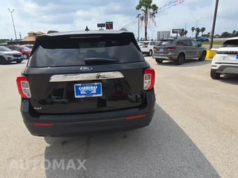 2022 Ford Explorer XLT - miniatura 4