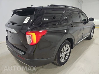 2022 Ford Explorer XLT - miniatura 4