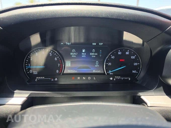 2022 Ford Explorer XLT - miniatura 9