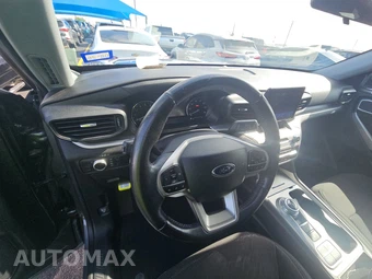 2022 Ford Explorer XLT - miniatura 11