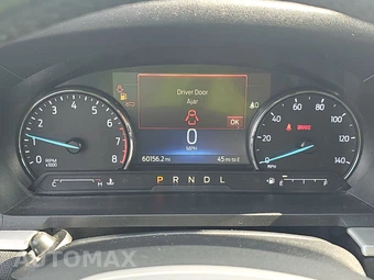 2022 Ford Explorer XLT - miniatura 12