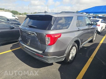2022 Ford Explorer XLT - miniatura 4