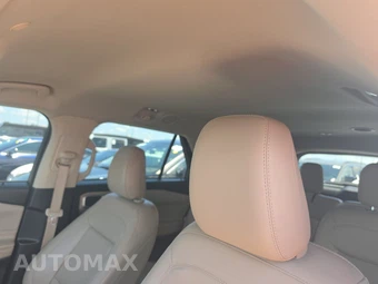 2022 Ford Explorer XLT - miniatura 19