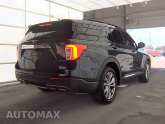 2022 Ford Explorer XLT - miniatura 4