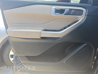 2022 Ford Explorer XLT - miniatura 9