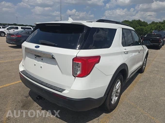 2022 Ford Explorer XLT - miniatura 4