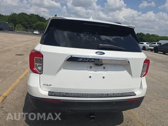 2022 Ford Explorer XLT - miniatura 5