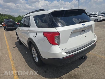 2022 Ford Explorer XLT - miniatura 6