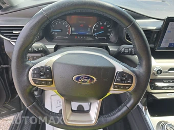 2022 Ford Explorer XLT - miniatura 10