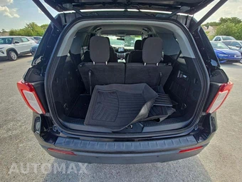 2022 Ford Explorer XLT - miniatura 12