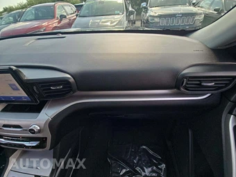 2022 Ford Explorer XLT - miniatura 17