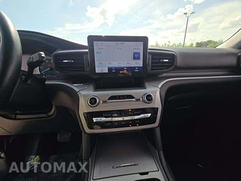 2022 Ford Explorer XLT - miniatura 7