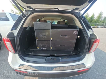 2022 Ford Explorer XLT - miniatura 16