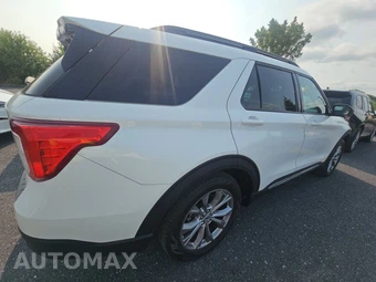 2022 Ford Explorer XLT - miniatura 4