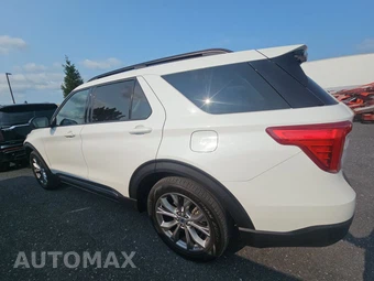 2022 Ford Explorer XLT - miniatura 6
