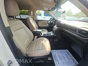 2022 Ford Explorer XLT - miniatura 8