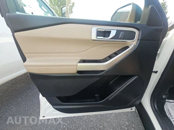 2022 Ford Explorer XLT - miniatura 9