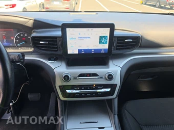 2022 Ford Explorer XLT – miniatura 11