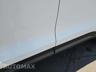 2022 Ford Explorer XLT - miniatura 23