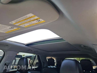 2022 Ford Explorer XLT - miniatura 8