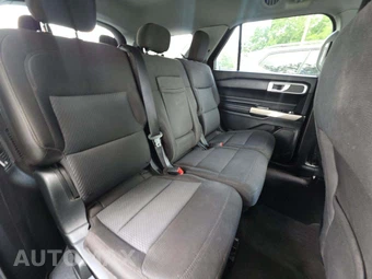 2022 Ford Explorer XLT - miniatura 16