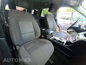 2022 Ford Explorer XLT - miniatura 18