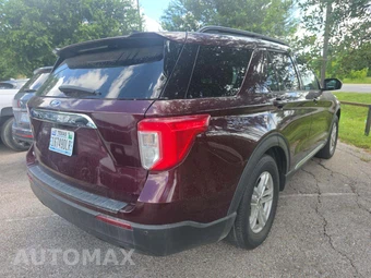 2022 Ford Explorer XLT - miniatura 3