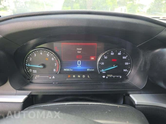 2022 Ford Explorer XLT - miniatura 8