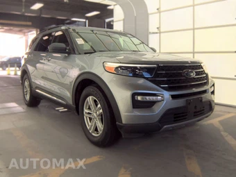 2022 Ford Explorer XLT - miniatura 3