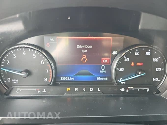2022 Ford Explorer XLT - miniatura 12