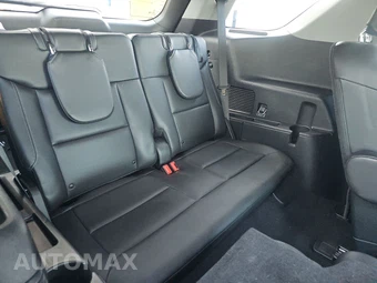 2022 Ford Explorer XLT - miniatura 14