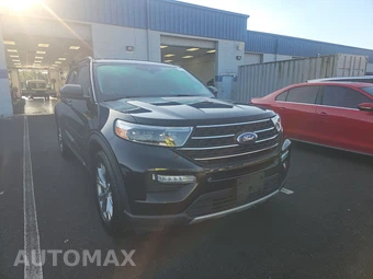 2022 Ford Explorer XLT - miniatura 3