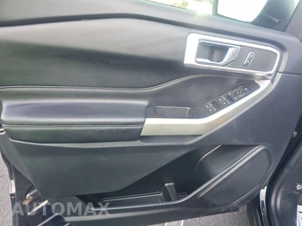 2022 Ford Explorer XLT - miniatura 9