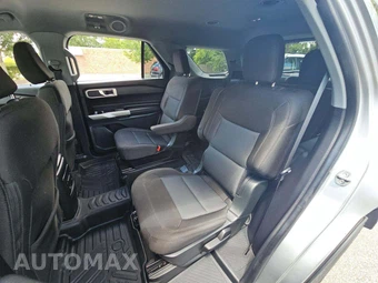 2022 Ford Explorer XLT - miniatura 13